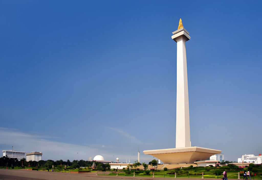 Monas