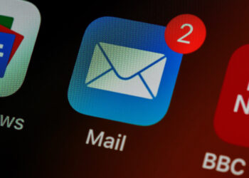 Bagaimana Mengirim Surat Lamaran Kerja dan CV Melalui Email ke HRD Agar Diterima Kerja?